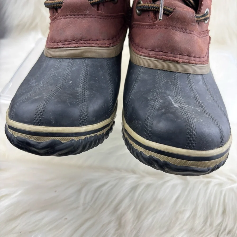 Sorel Slimpack Lace up Winter Boots Size 8